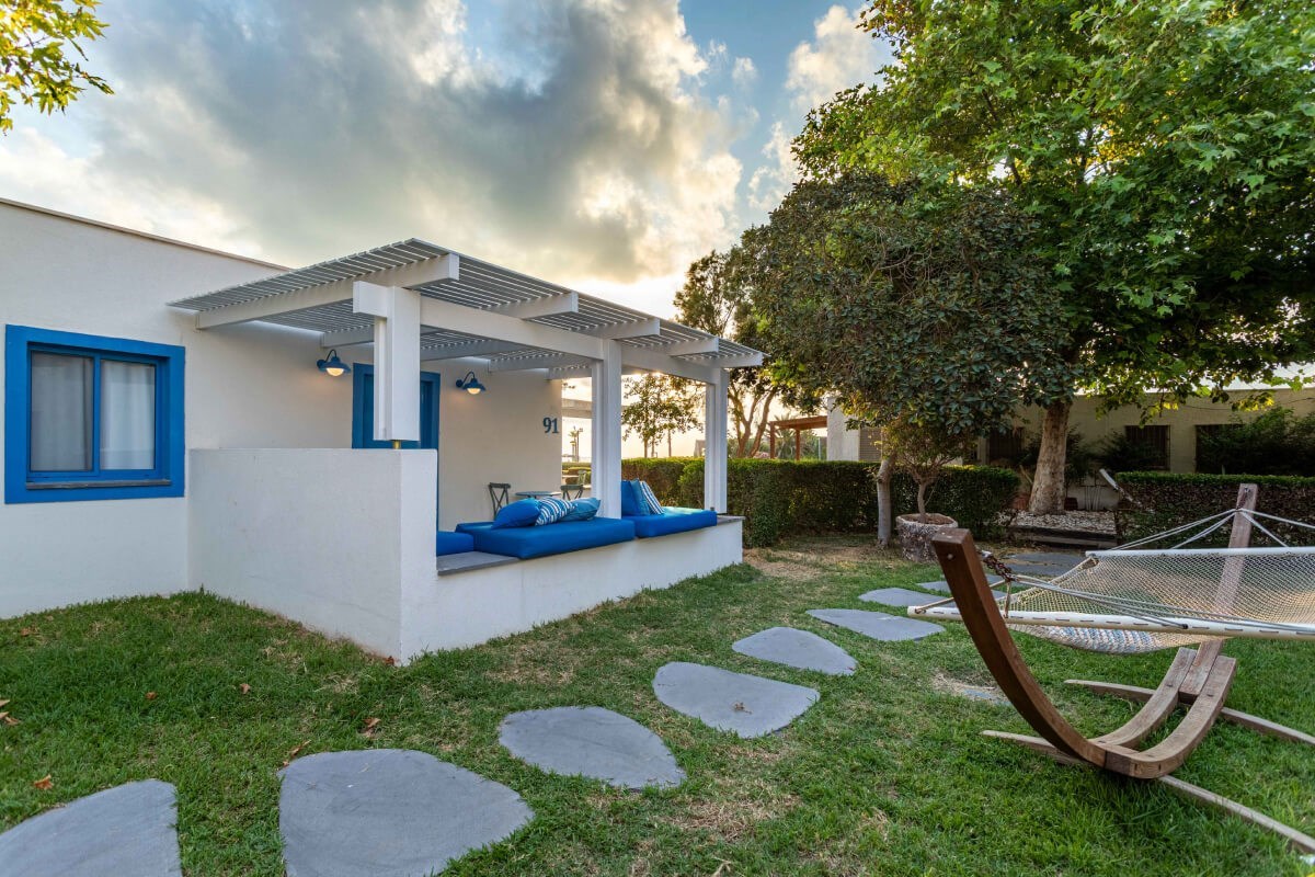 Greek-style family luxury room
